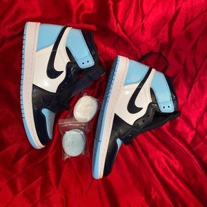Air Jordan 1 Retro High OG ‘Blue Chill’